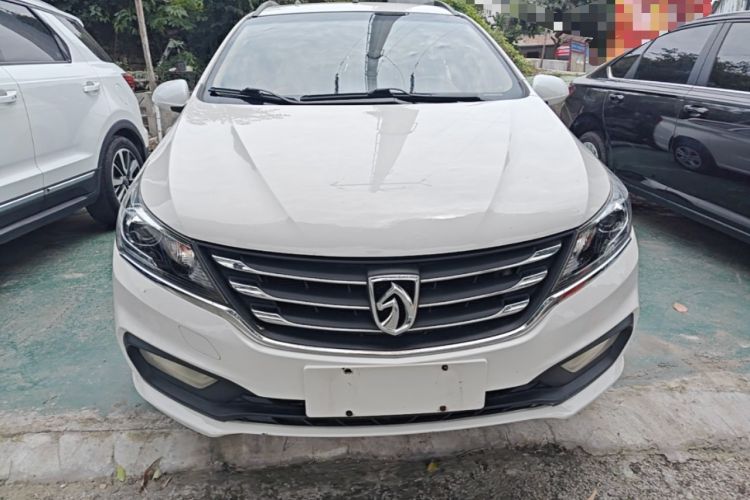 Used Baojun 310W 2017 1.5L Manual Comfort Version China V Front
