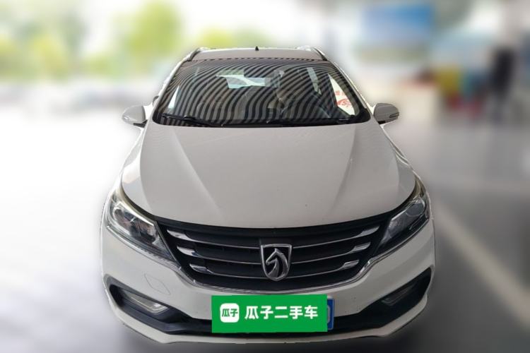 Used Baojun 310W 2017 1.5L Manual Fashion Model China V Front