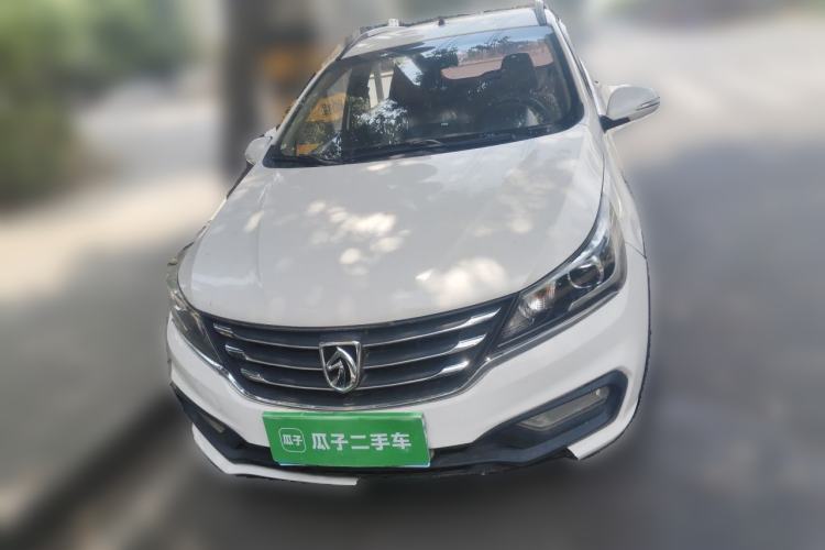Used Baojun 310W 2017 1.5L Manual Fashion Edition China VI Front