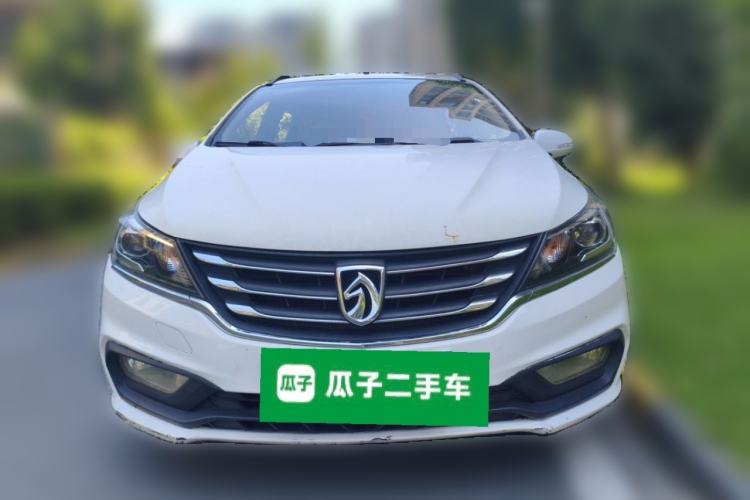 Used Baojun 310W 2017 1.5L Manual Fashion Model China V Front