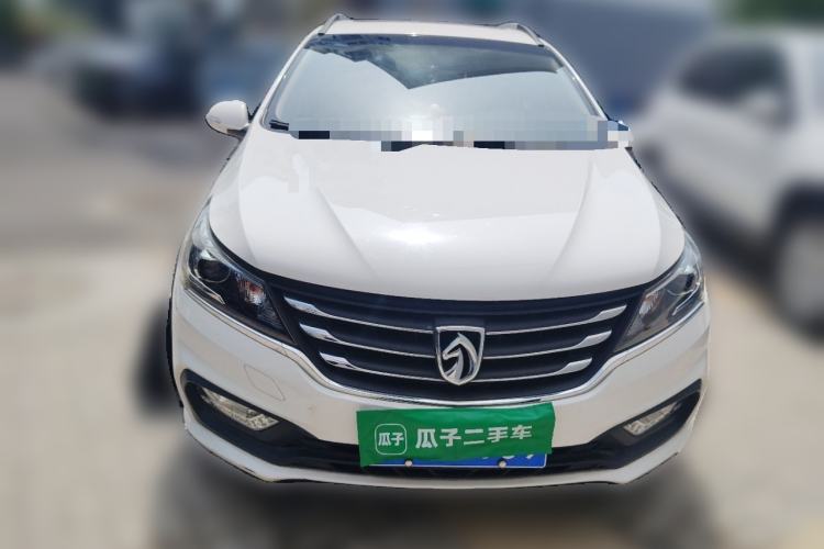 Used Baojun 310W 2017 1.5L Manual Luxury Edition China V Front