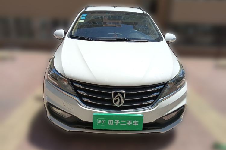 Used Baojun 310W 2017 1.5L Manual Fashion Model China V Front