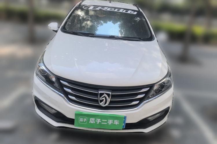 Used Baojun 310W 2017 1.5L Manual Fashion Model China V Front