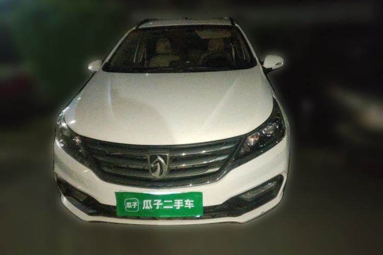 Used Baojun 310W 2017 1.5L Manual Fashion Model China V Front