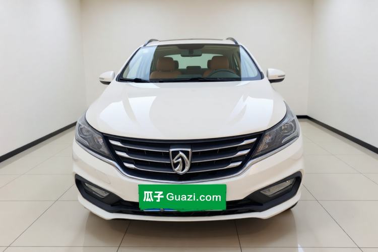 Used Baojun 310W 2017 1.5L Manual Fashion Model China V Front