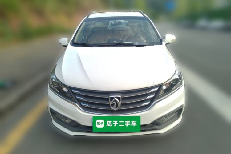 Used Baojun 310W 2017 1.5L Manual Luxury Edition China V Front