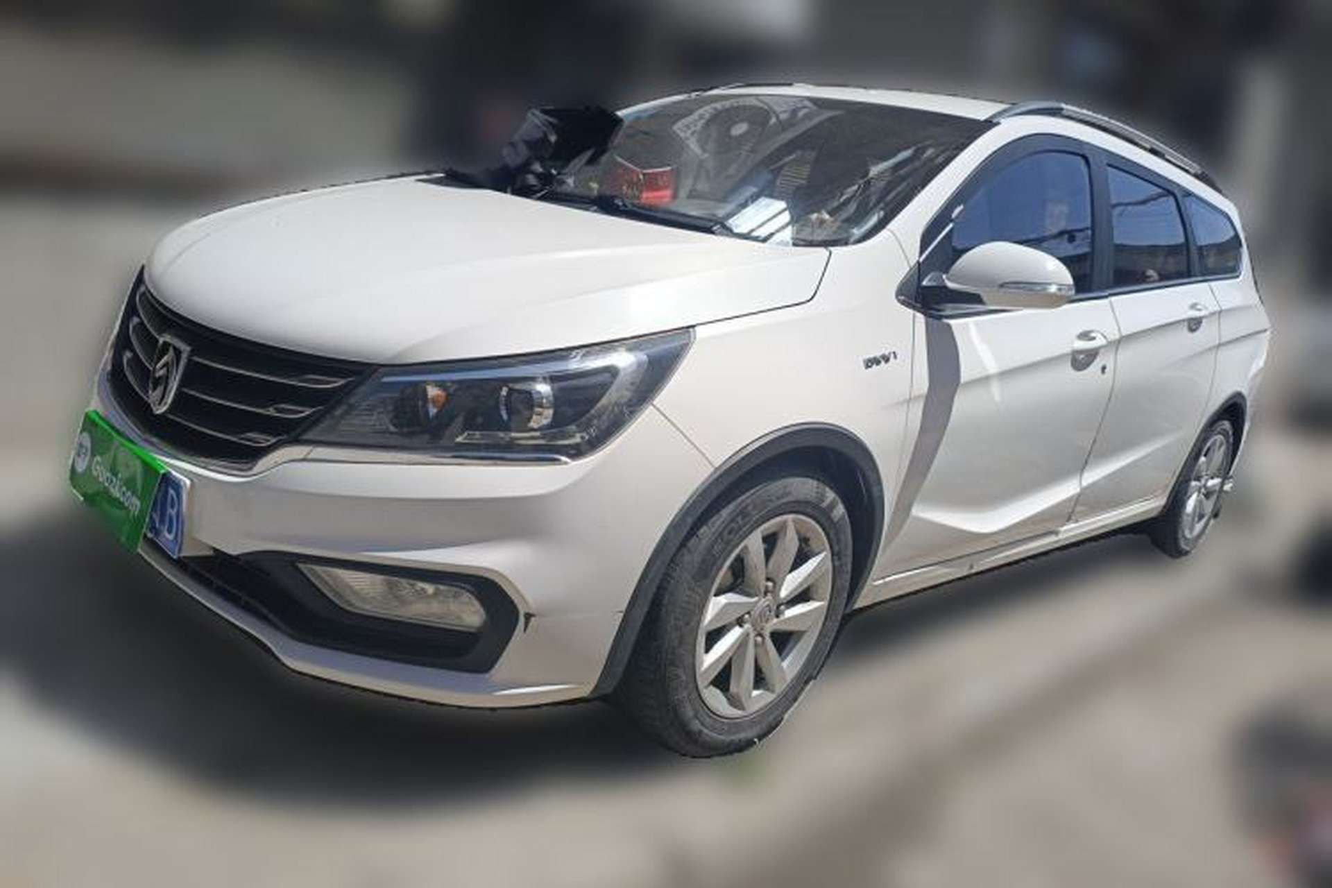 Used Baojun 310W 2017 1.5L Manual Luxury Edition China V Front Left 45 Deg