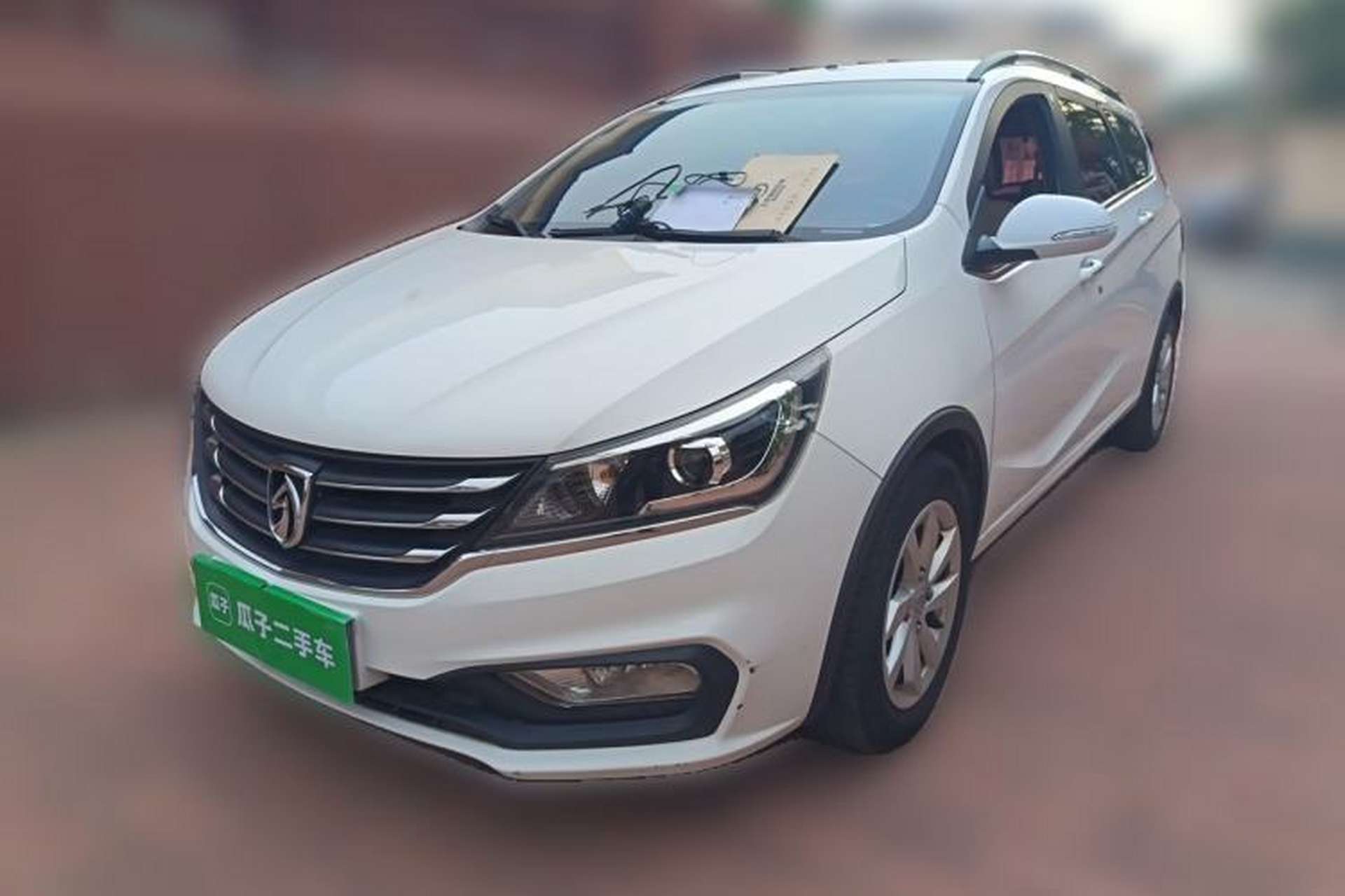Used Baojun 310W 2017 1.5L Manual Fashion Model China V Front Left 45 Deg