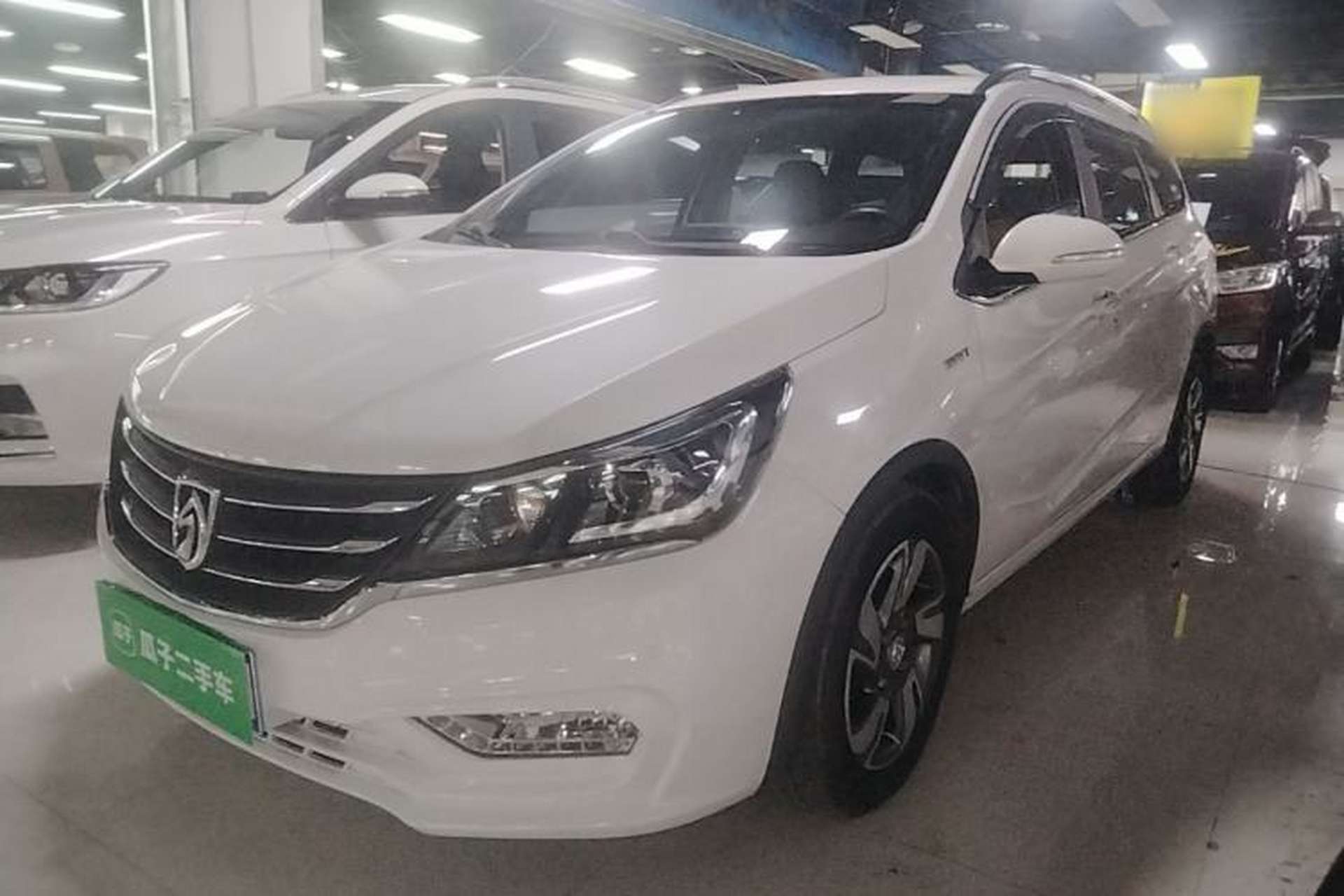 Used Baojun 310W 2017 1.5L Manual Luxury Edition China V Front Left 45 Deg