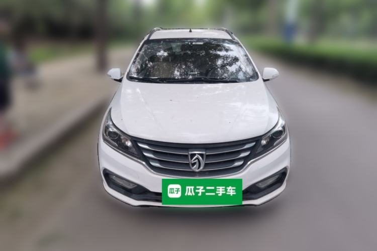 Used Baojun 310W 2017 1.5L Manual Fashion Edition China VI Front