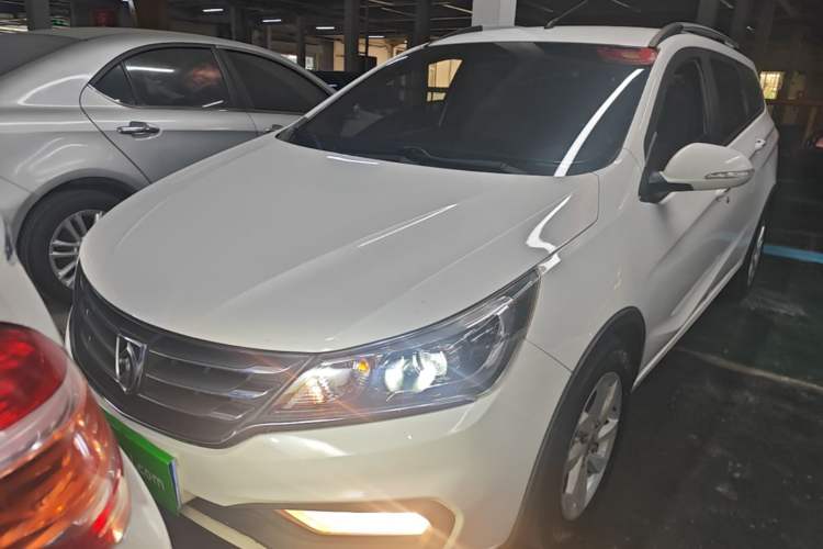 Used Baojun 310W 2017 1.5L Manual Fashion Model China V Front