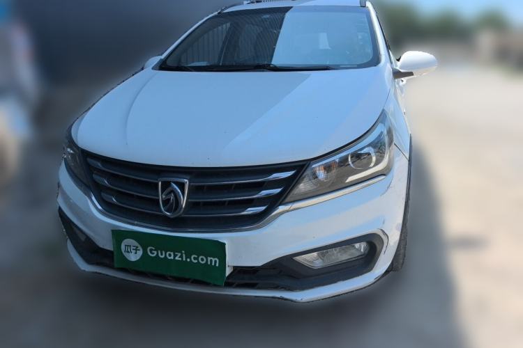 Used Baojun 310W 2017 1.5L Manual Comfort Version China V Front