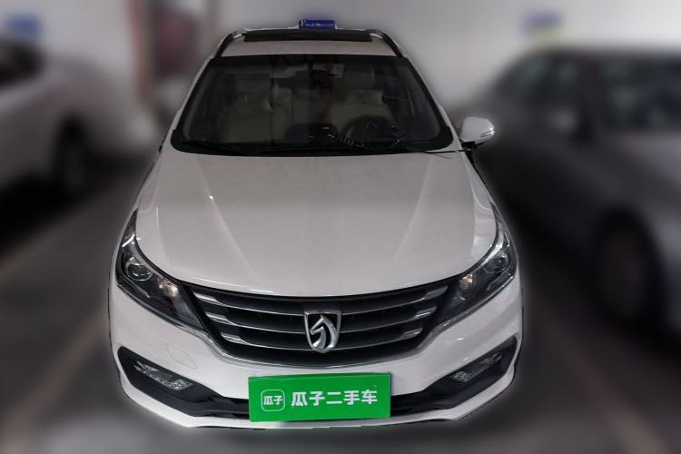Used Baojun 310W 2017 1.5L Manual Luxury Edition China V Front