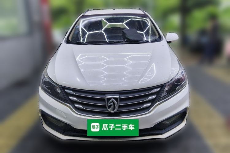 Used Baojun 310W 2017 1.5L Manual Comfort Version China V Front