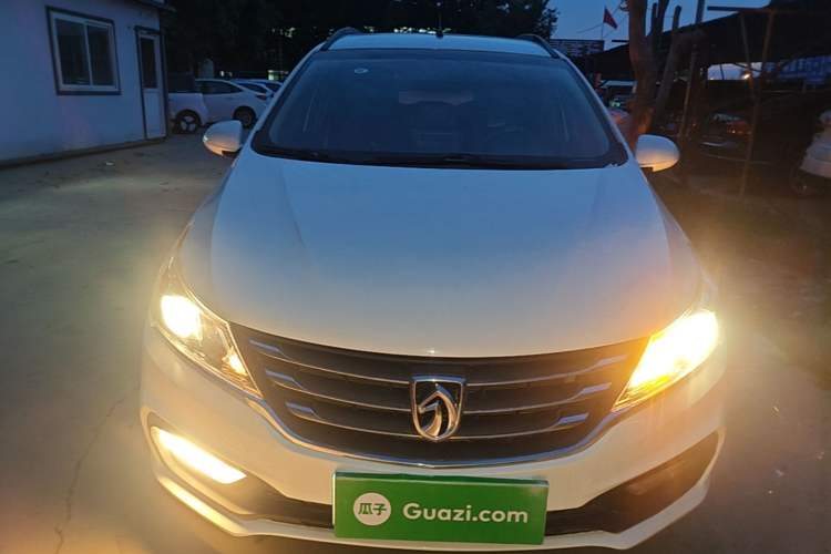 Used Baojun 310W 2017 1.5L Manual Comfort Version China V Front