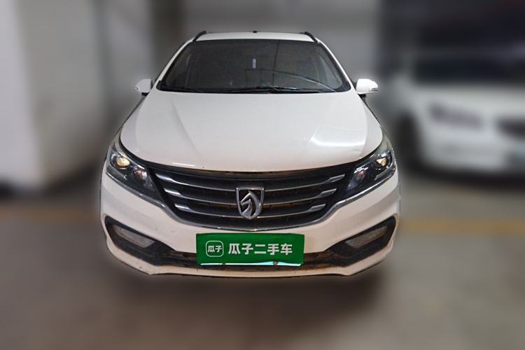 Used Baojun 310W 2017 1.5L Manual Fashion Model China V Front