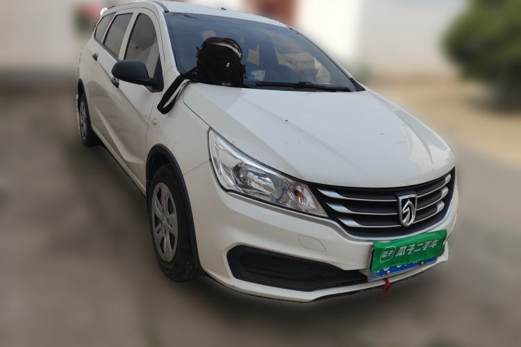 Used Baojun 310W 2017 1.2L Manual Value Edition China V Front Right 45 Deg