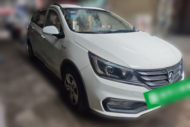 Used Baojun 310W 2017 1.5L Manual Comfort Version China V Front Right 45 Deg
