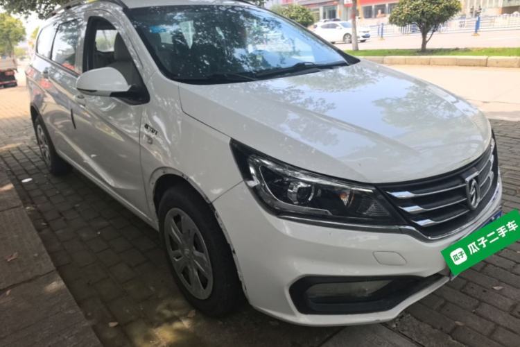 Used Baojun 310W 2017 1.5L Manual Comfort Version China V Front Right 45 Deg