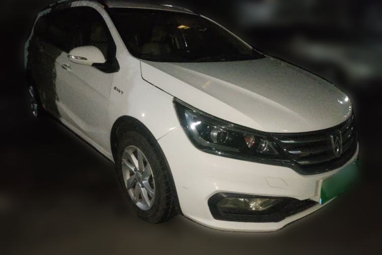 Used Baojun 310W 2017 1.5L Manual Fashion Model China V Front Right 45 Deg