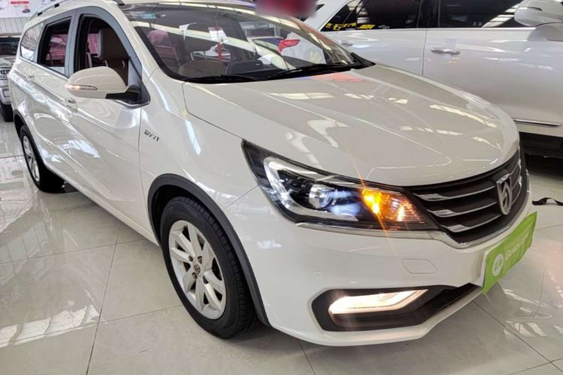 Used Baojun 310W 2017 1.5L Manual Fashion Model China V Front Right 45 Deg