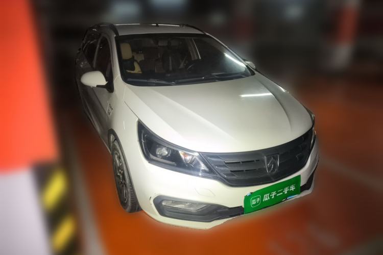 Used Baojun 310W 2017 1.5L Manual Comfort Version China V Front Right 45 Deg