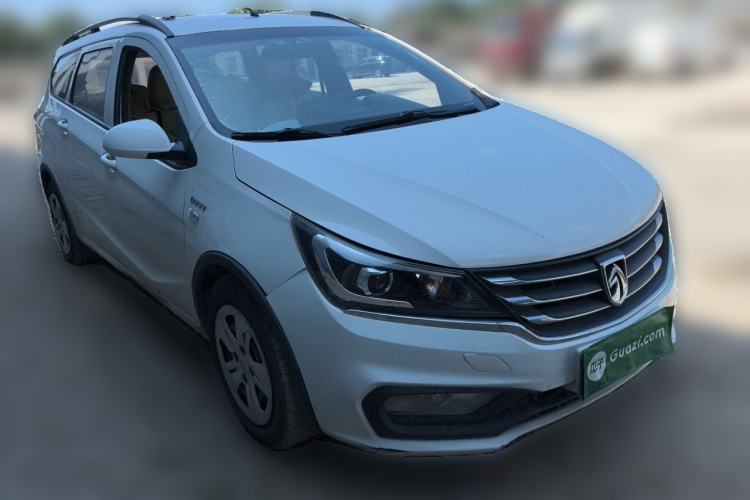 Used Baojun 310W 2017 1.5L Manual Comfort Version China V Front Right 45 Deg