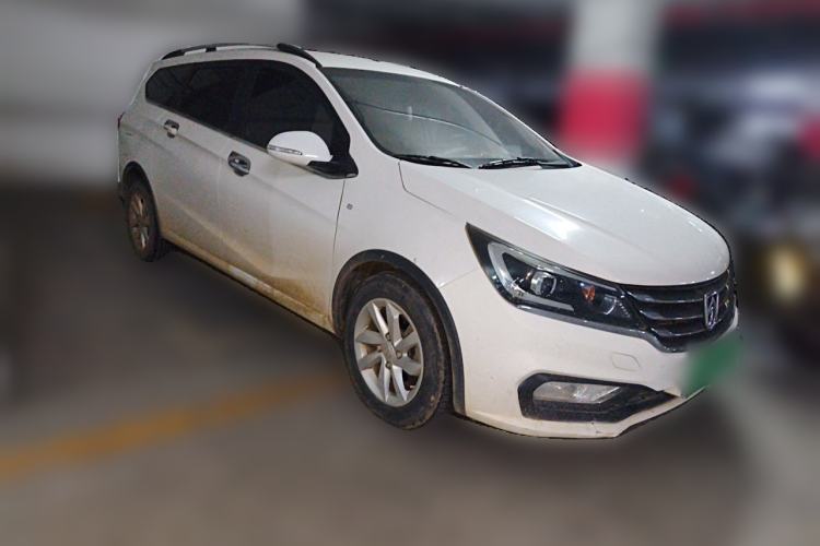 Used Baojun 310W 2017 1.5L Manual Fashion Model China V Front Right 45 Deg