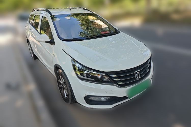 Used Baojun 310W 2017 1.5L Manual Comfort Version China V Front Right 45 Deg