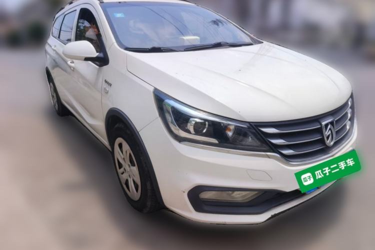 Used Baojun 310W 2017 1.5L Manual Comfort Version China V Front Right 45 Deg