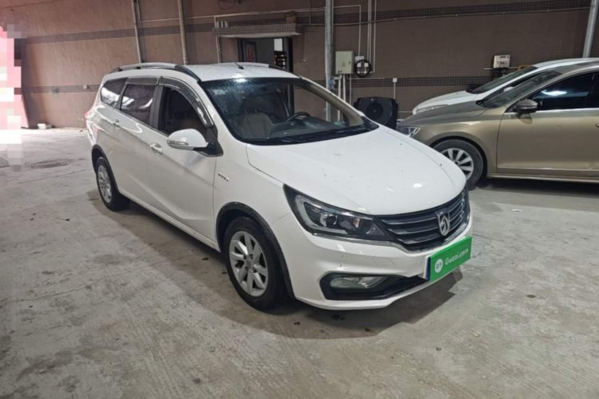 Used Baojun 310W 2017 1.5L Manual Fashion Model China V Front Right 45 Deg