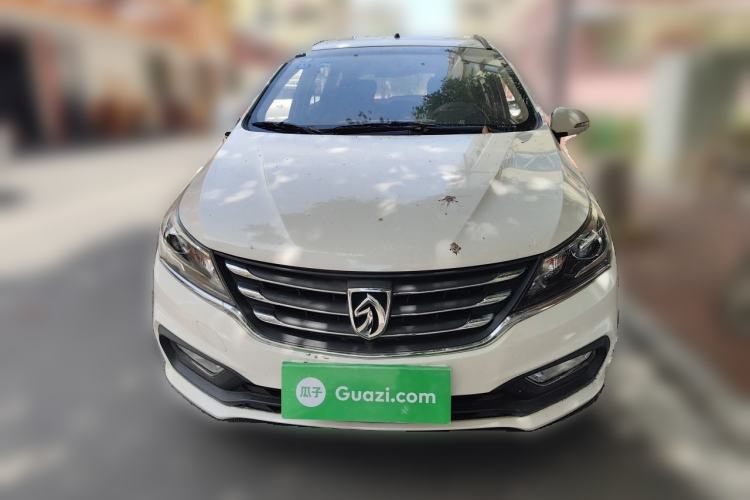 Used Baojun 310W 2017 1.5L Manual Fashion Edition China VI Front