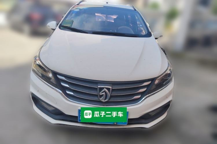 Used Baojun 310W 2017 1.5L Manual Fashion Model China V Front