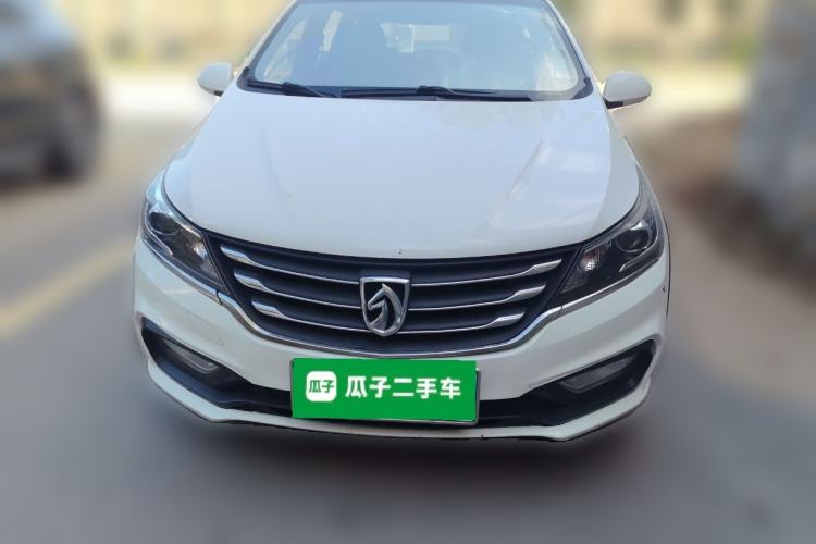 Used Baojun 310W 2017 1.5L Manual Comfort Version China VI Emission Standard Front