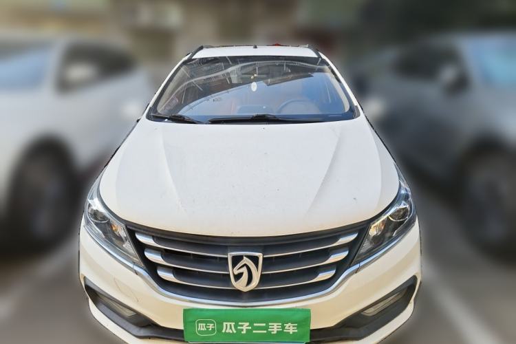 Used Baojun 310W 2017 1.5L Manual Fashion Model China V Front