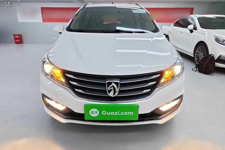 Used Baojun 310W 2017 1.5L Manual Fashion Edition China VI Front