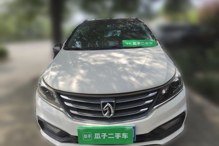 Used Baojun 310W 2017 1.5L Manual Fashion Edition China VI Front