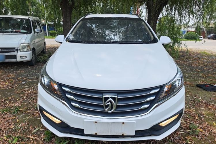 Used Baojun 310W 2017 1.5L Manual Comfort Version China V Front