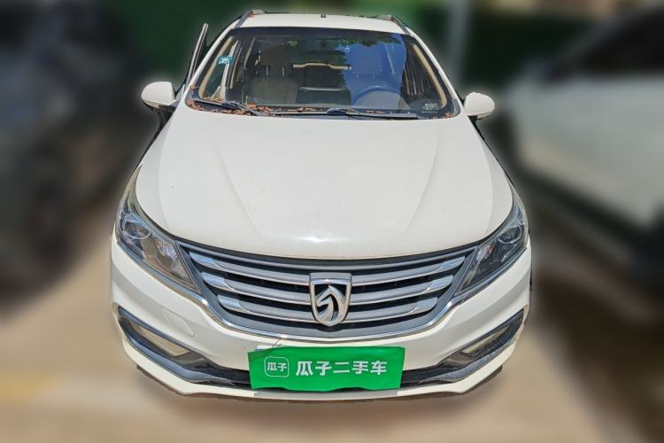 Used Baojun 310W 2017 1.5L Manual Comfort Version China V Front