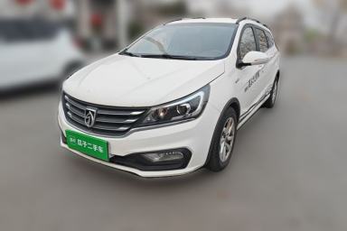 Used Baojun 310W 2017 1.5L Manual Fashion Model China V