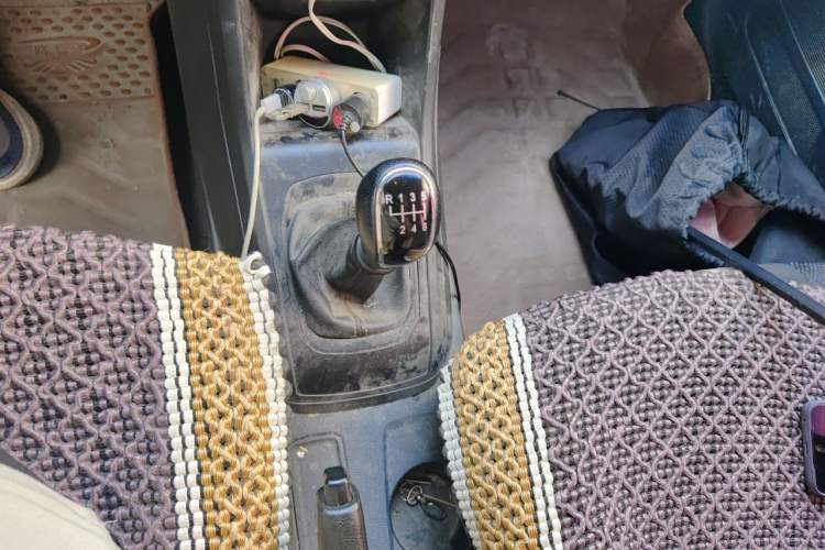 Used Baojun 310W 2017 1.2L Manual Value Edition China V Gear Lever