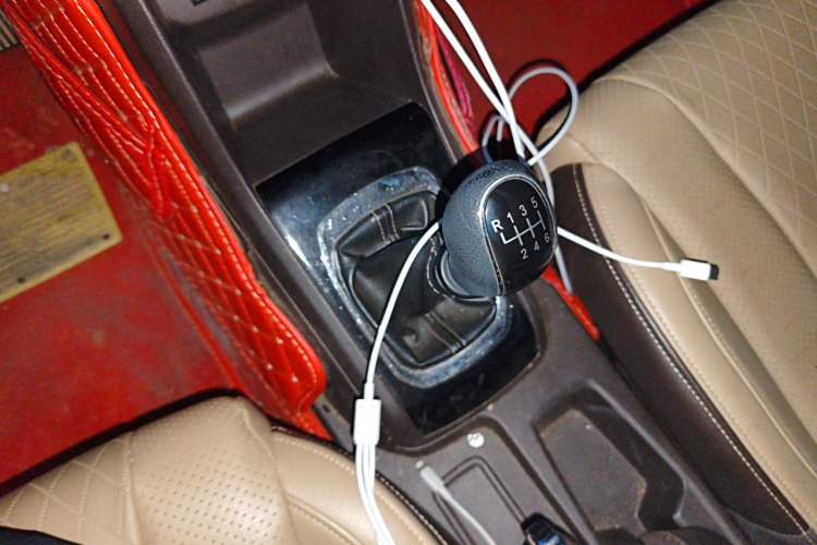 Used Baojun 310W 2017 1.5L Manual Fashion Model China V Gear Lever