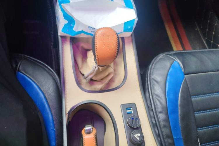 Used Baojun 310W 2017 1.5L Manual Comfort Version China V Gear Lever
