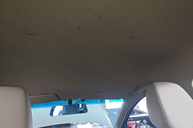 Used Baojun 310W 2017 1.5L Manual Comfort Version China V Headliner