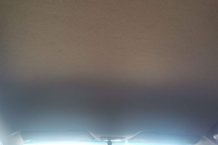 Used Baojun 310W 2017 1.5L Manual Fashion Model China V Headliner