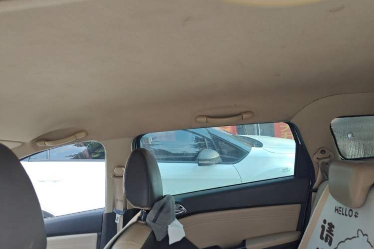 Used Baojun 310W 2017 1.5L Manual Comfort Version China V Headliner