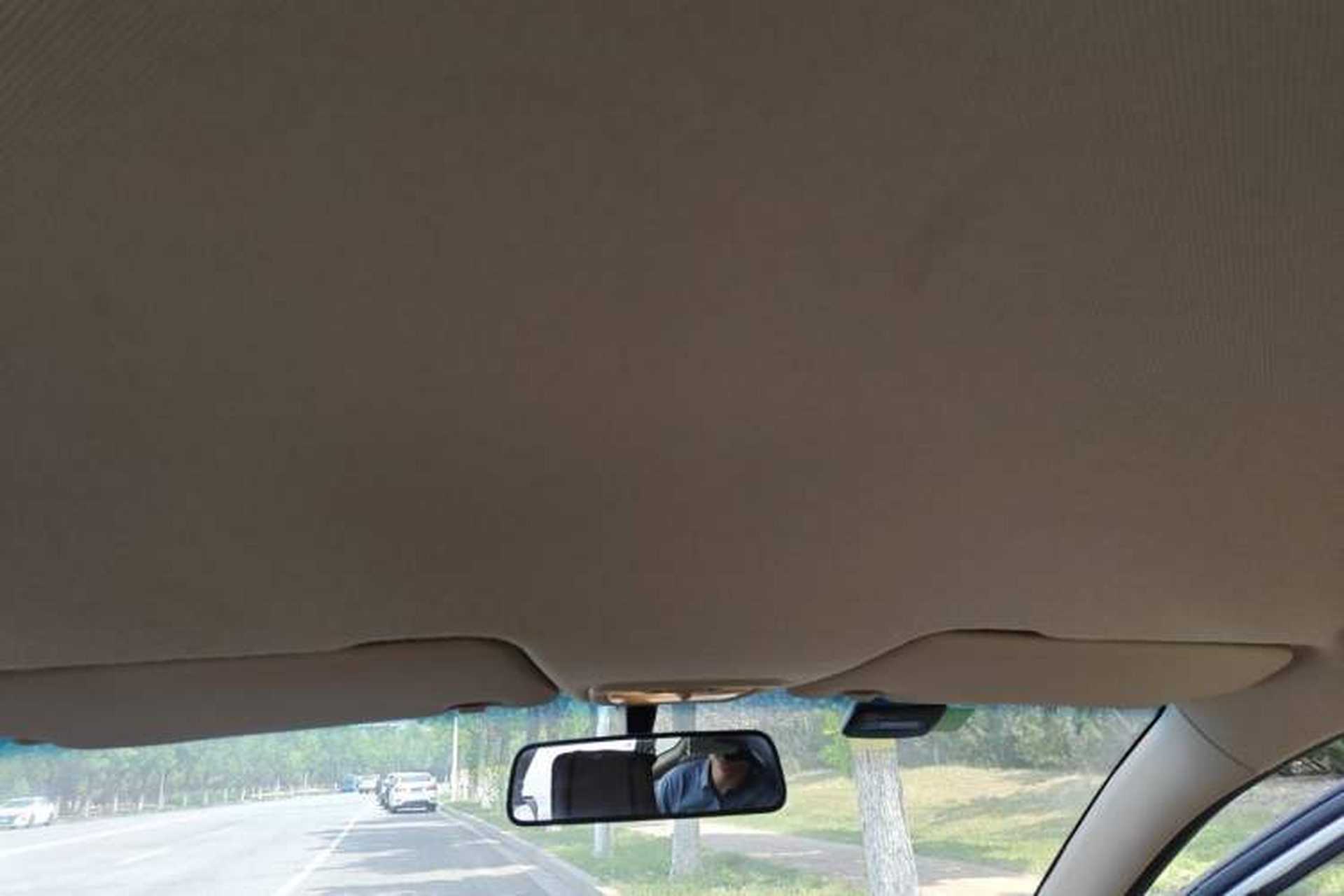 Used Baojun 310W 2017 1.5L Manual Comfort Version China VI Emission Standard Headliner