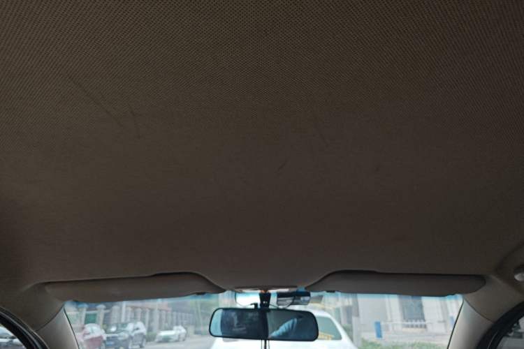 Used Baojun 310W 2017 1.5L Manual Fashion Edition China VI Headliner