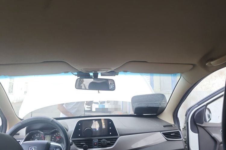 Used Baojun 310W 2017 1.5L Manual Fashion Edition China VI Headliner