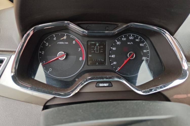 Used Baojun 310W 2017 1.5L Manual Fashion Model China V Instrument Cluster